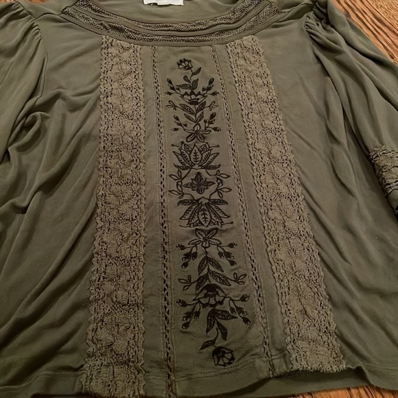 Coco+Jaimeson S green long sleeve blouse - Picture 3 of 12